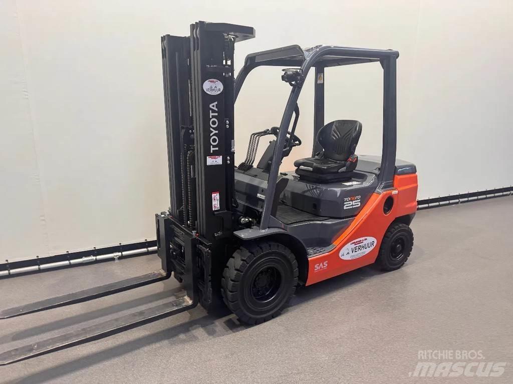 Toyota 52-8 FDF 25 Дизельні навантажувачі