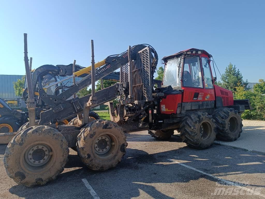 Komatsu KOMATSU 845 Форвардери