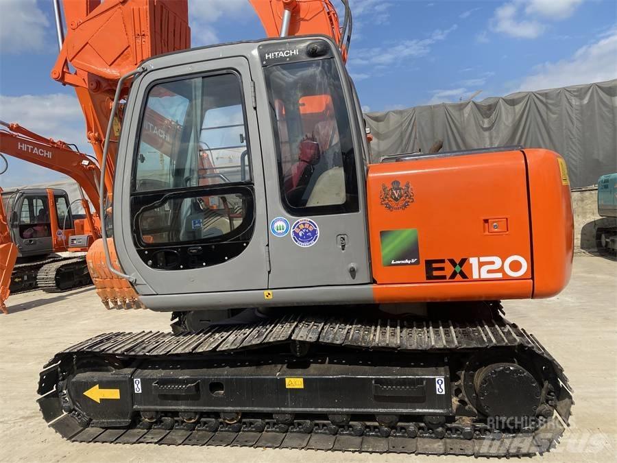 Hitachi EX120 Гусеничні екскаватори