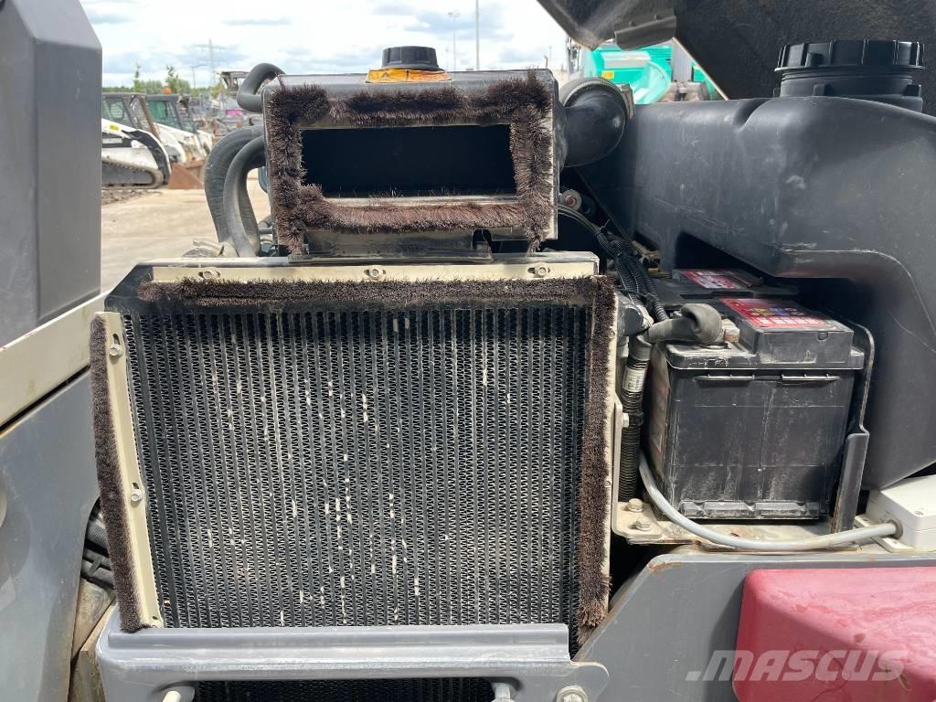 Dynapac CC1300 Котки тротуарні