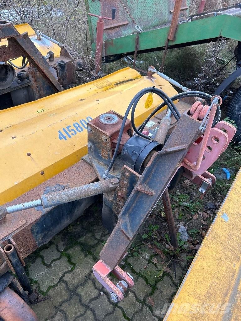 GMR FF2200 SPS Підмітальні машини