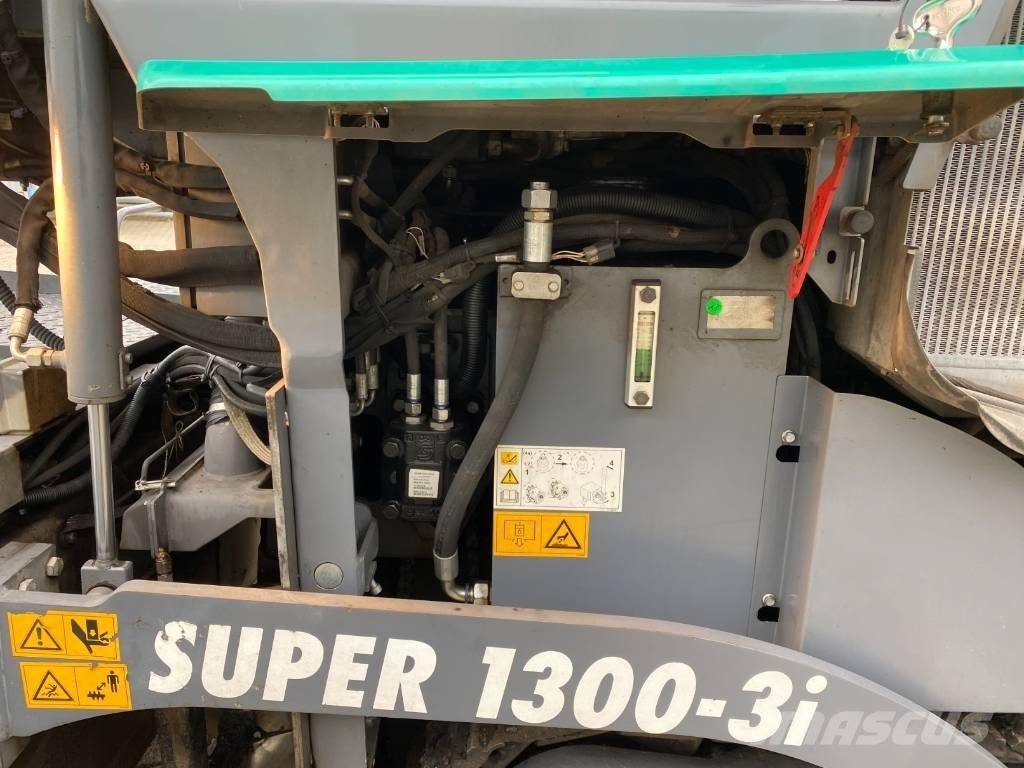 Vögele SUPER 1300-3I Асфальтовкладачі