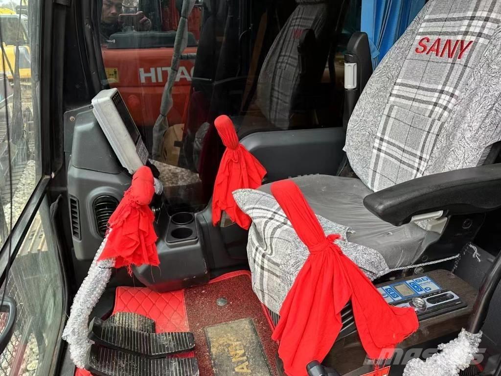 Sany SY135C Гусеничні екскаватори