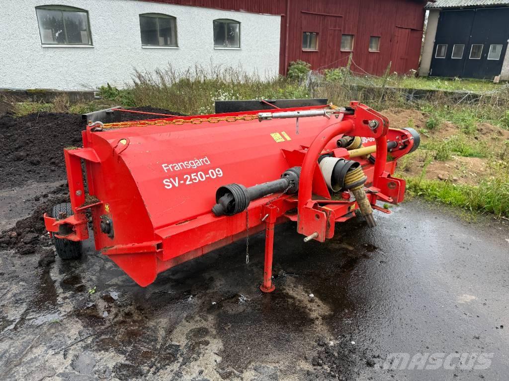 Fransgård SV 250-09 Граблі і сінозворушувачі