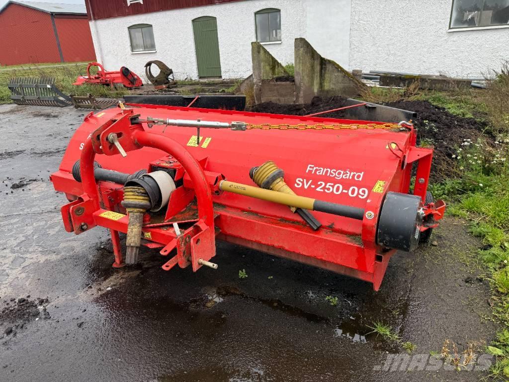Fransgård SV 250-09 Граблі і сінозворушувачі