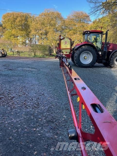 Hardi MASTER PLUS Навісні обприскувачі