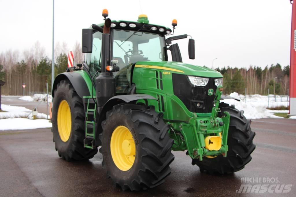 John Deere 6250 R Трактори