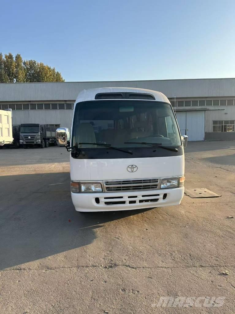 Toyota Coaster Міжміські автобуси