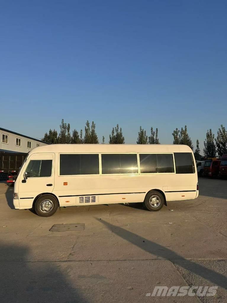 Toyota Coaster Міжміські автобуси