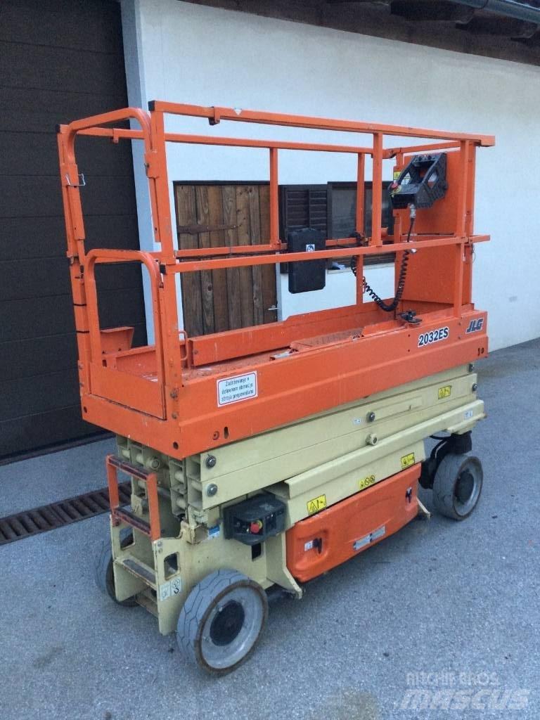 JLG 2032 ES Підйомники-ножиці