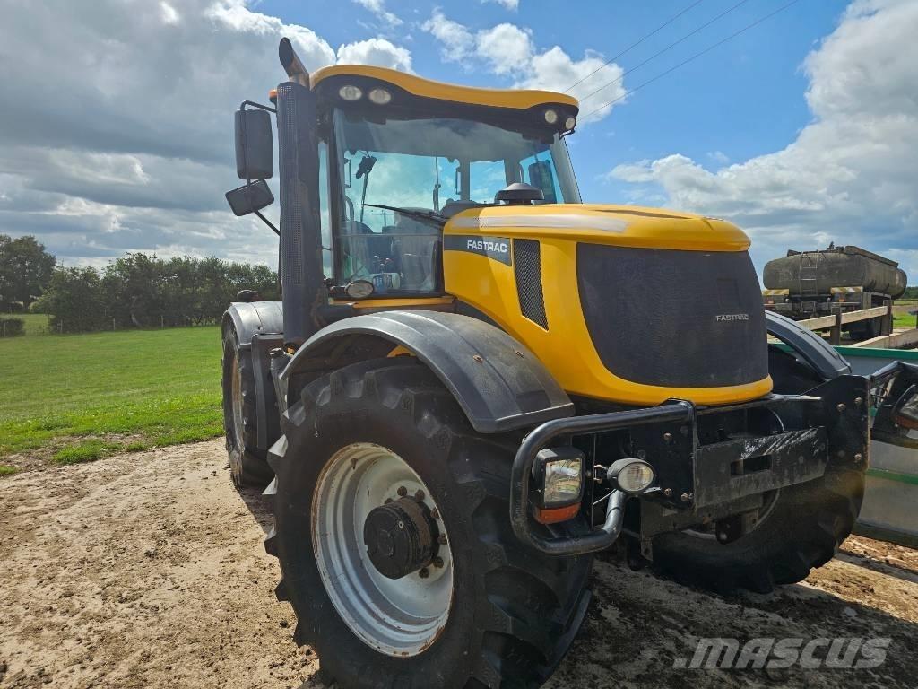 JCB Fastrac 3200 Трактори