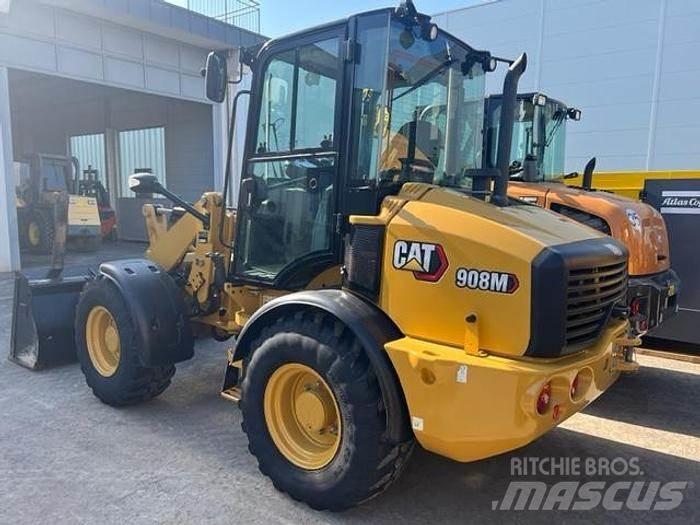 CAT 908M Фронтальні навантажувачі