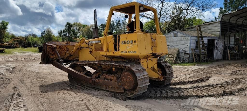 John Deere 850 B Гусеничні бульдозери