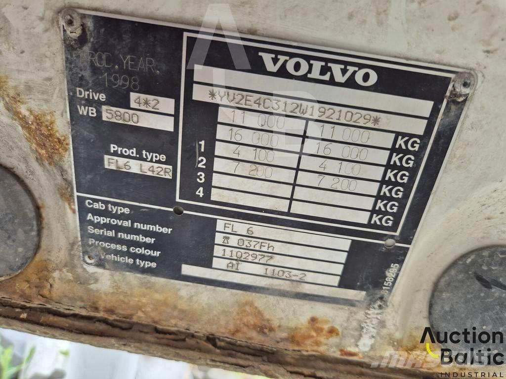 Volvo FL6 Вантажівки-платформи/бокове розвантаження