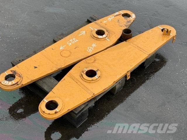 CNH BUCKET LINK Ковші