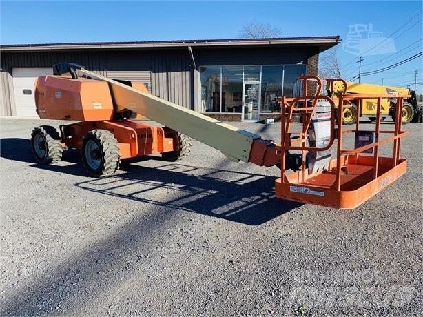 JLG 600S Телескопічні підйомники