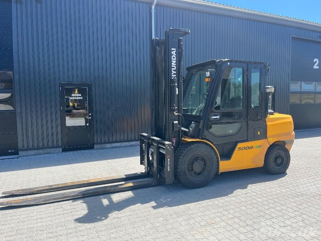 Hyundai 50 D-9 A Дизельні навантажувачі
