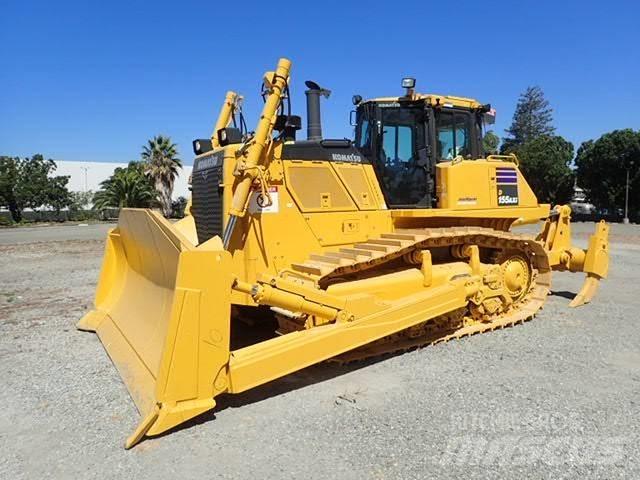 Komatsu D155AXi-8 Гусеничні бульдозери
