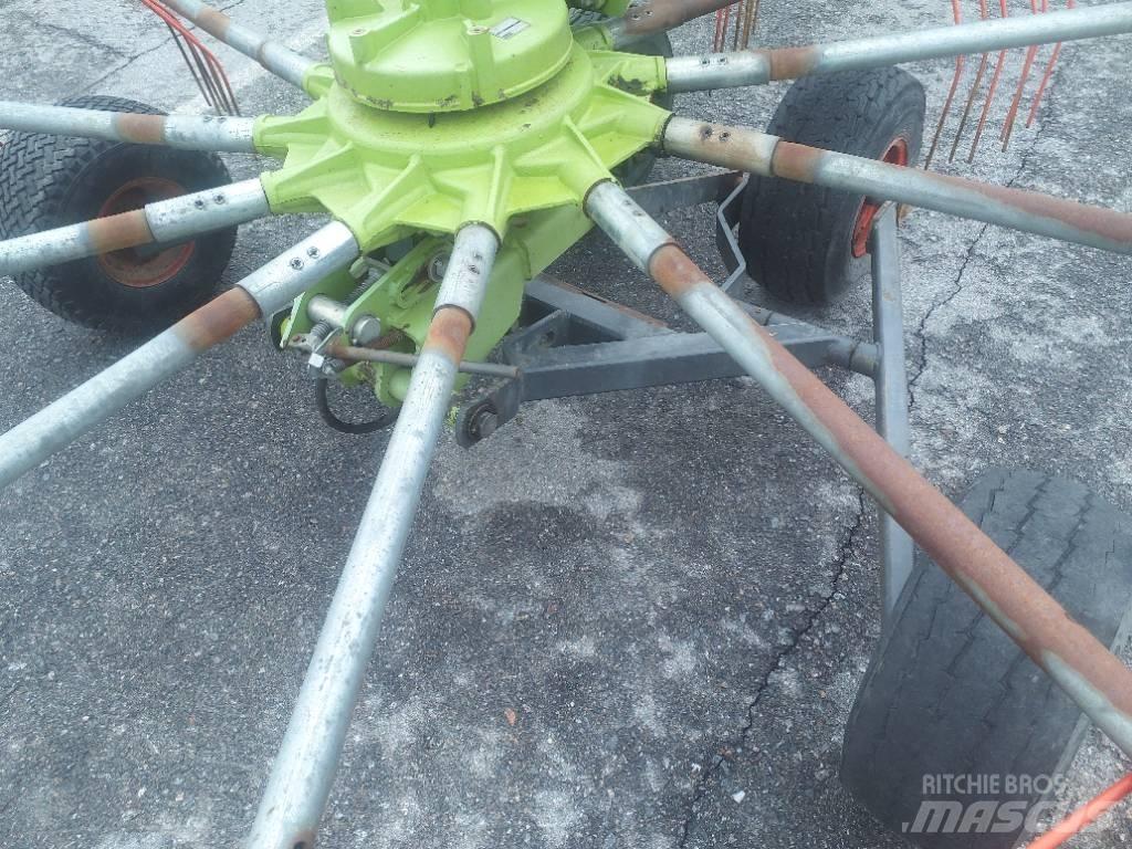 CLAAS Liner 650 Twin Рядкові жатки
