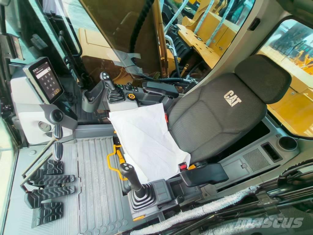 CAT 320 GC Гусеничні екскаватори