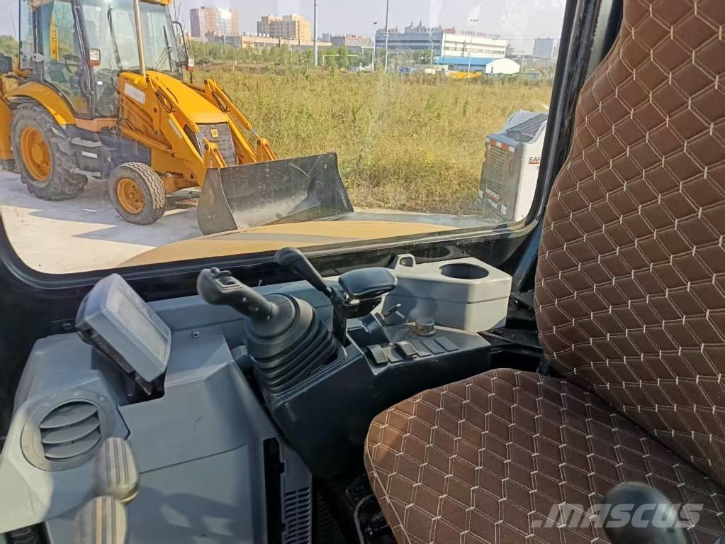 CAT 303.5 E CR Міні-екскаватори < 7т