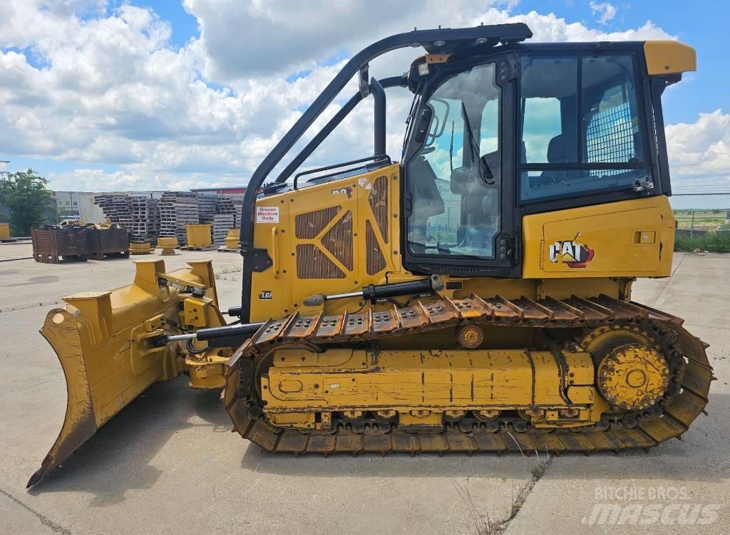 CAT D 3 LGP Гусеничні бульдозери