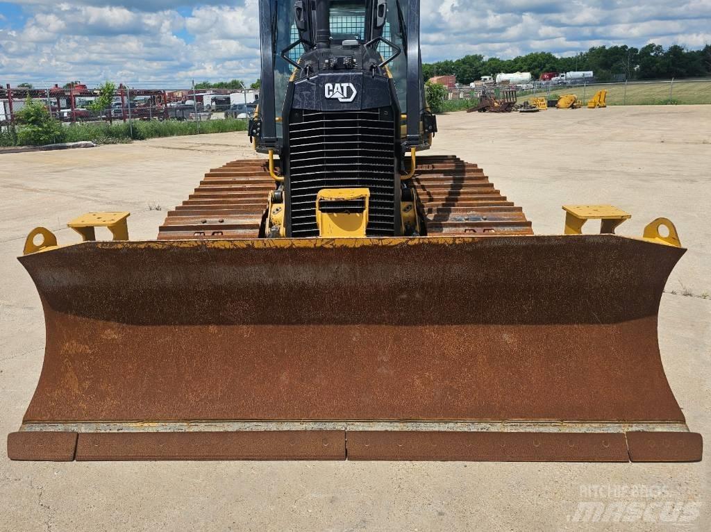 CAT D 3 LGP Гусеничні бульдозери