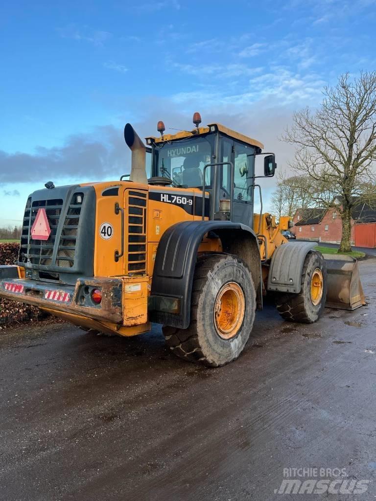 Hyundai HL 760-9 Фронтальні навантажувачі