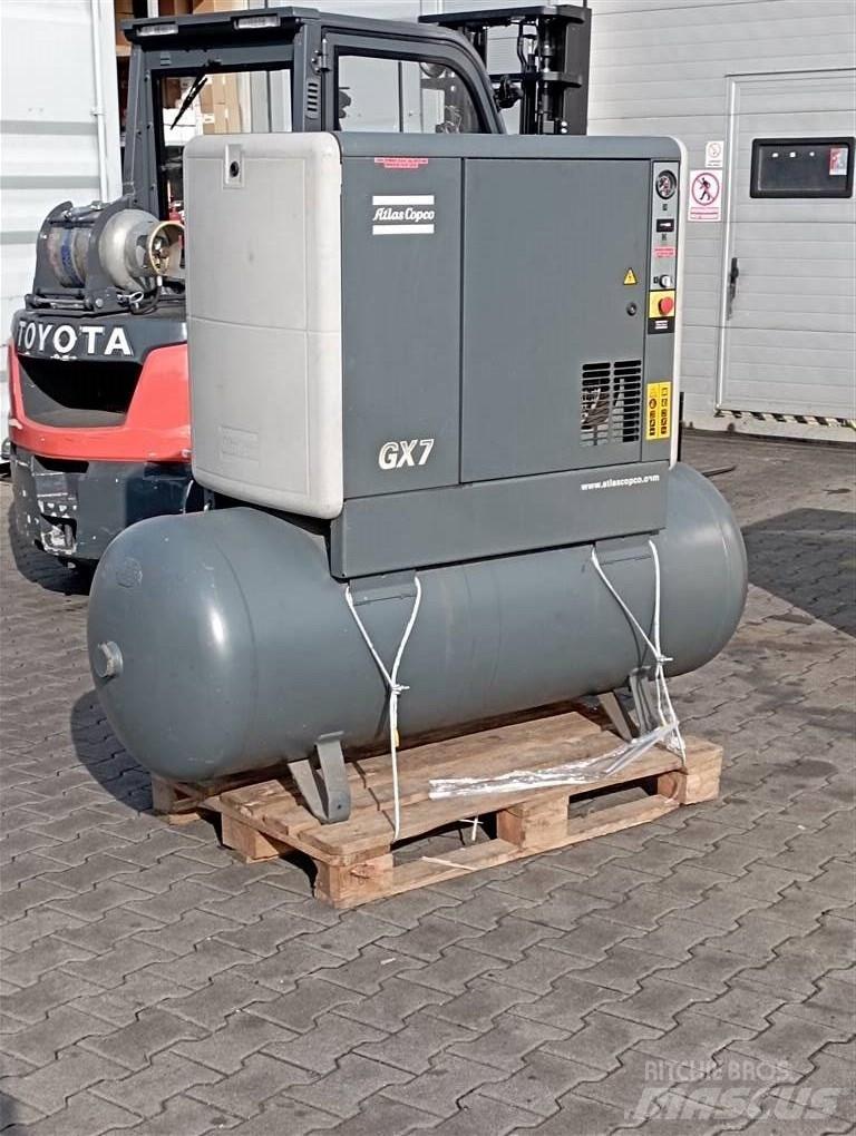 Atlas Copco GX 7 Компресори