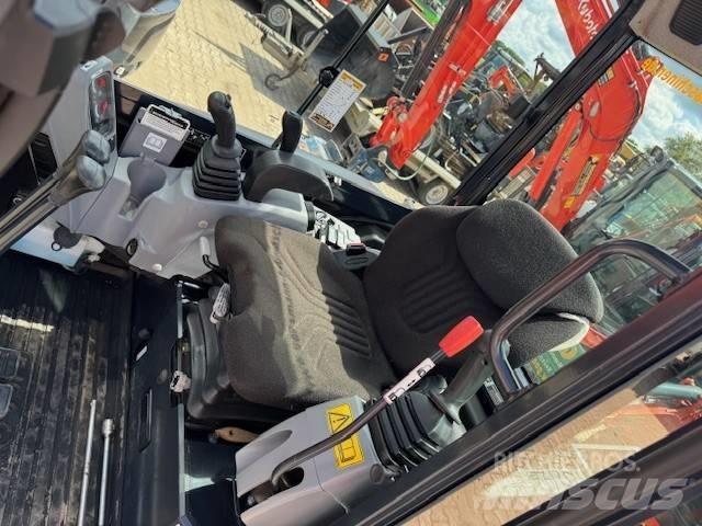 Kubota KX 027-4 Міні-екскаватори < 7т