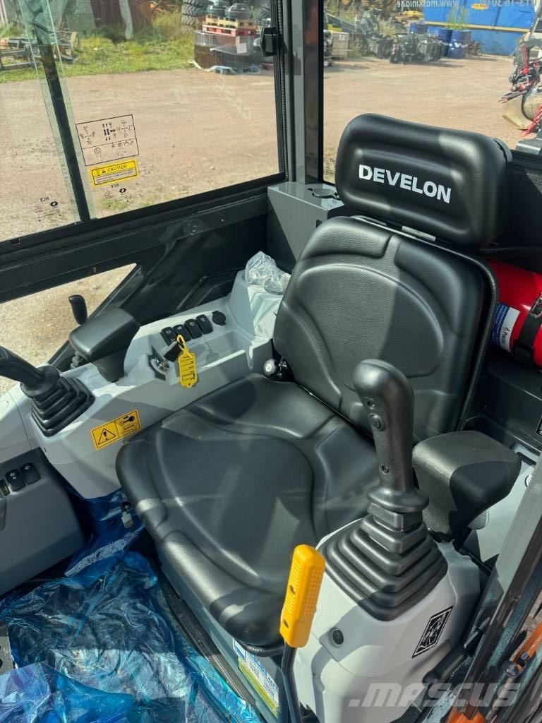 Develon DX 19-7 Міні-екскаватори < 7т