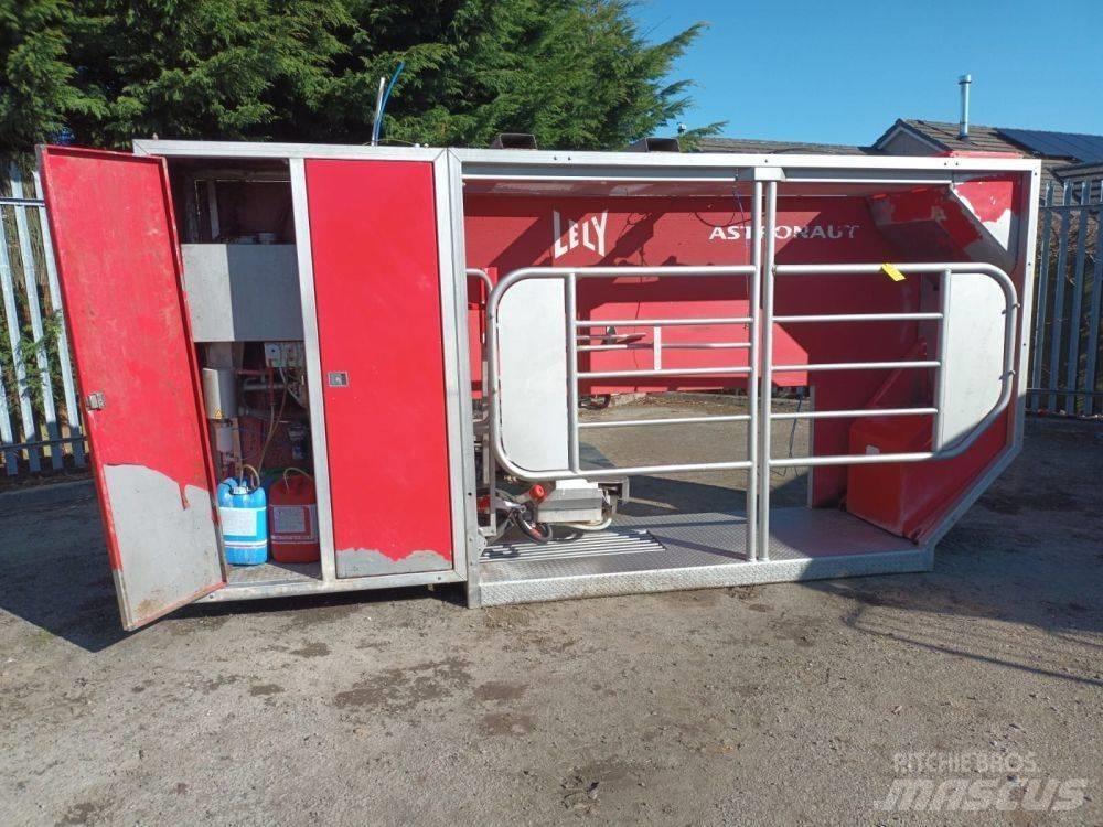 Lely Astronaut Доїльне обладнання