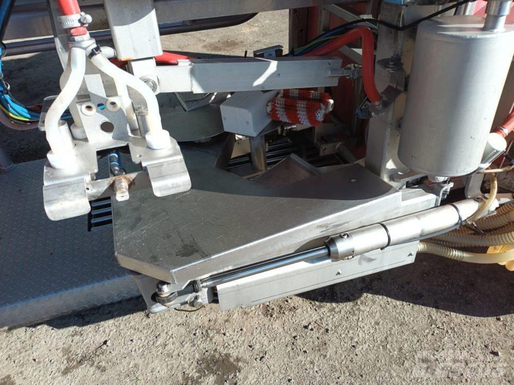 Lely Astronaut Доїльне обладнання