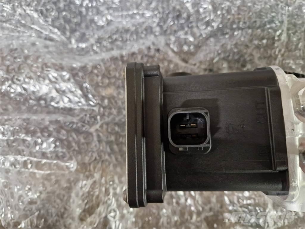 Eco Log 7037296 Двигуни