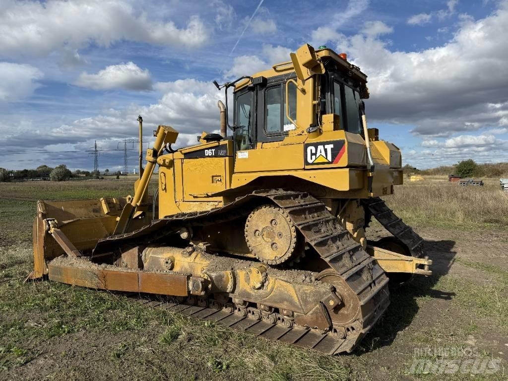 CAT D 6 T LGP Гусеничні бульдозери