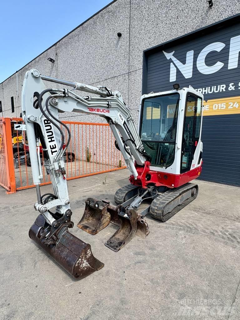 Takeuchi TB 225 Міні-екскаватори < 7т