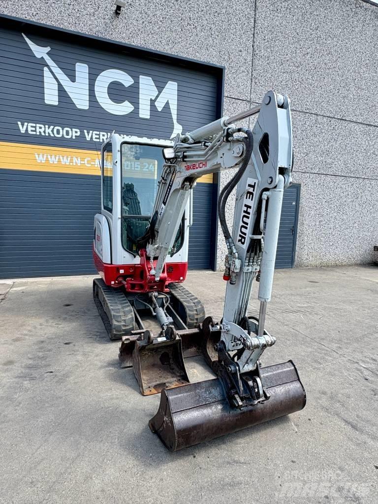 Takeuchi TB 225 Міні-екскаватори < 7т