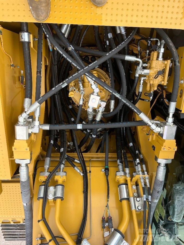 CAT 340 Гусеничні екскаватори