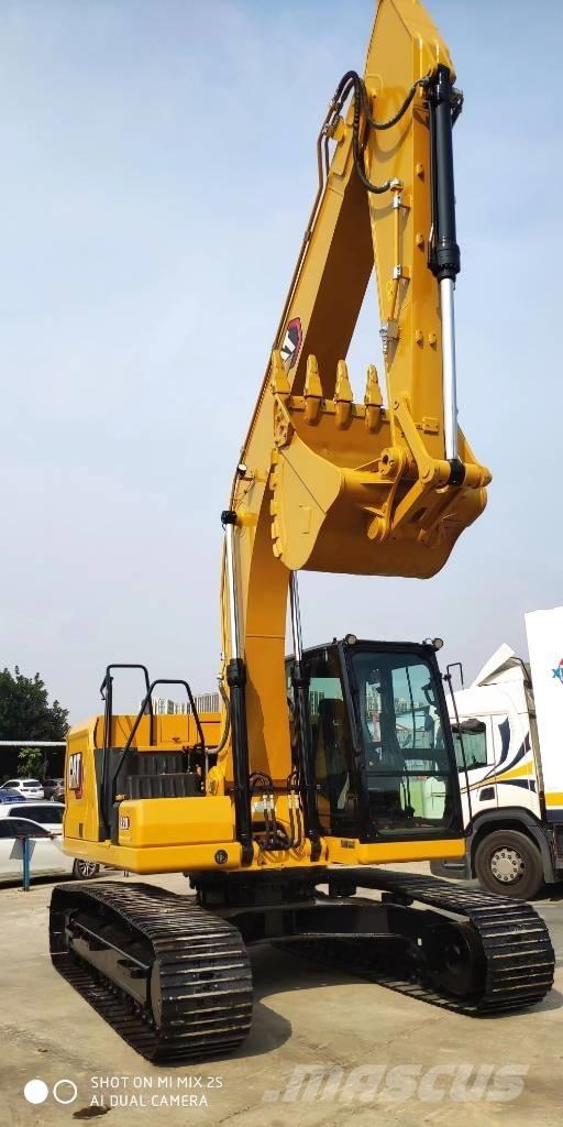 CAT 320 Гусеничні екскаватори