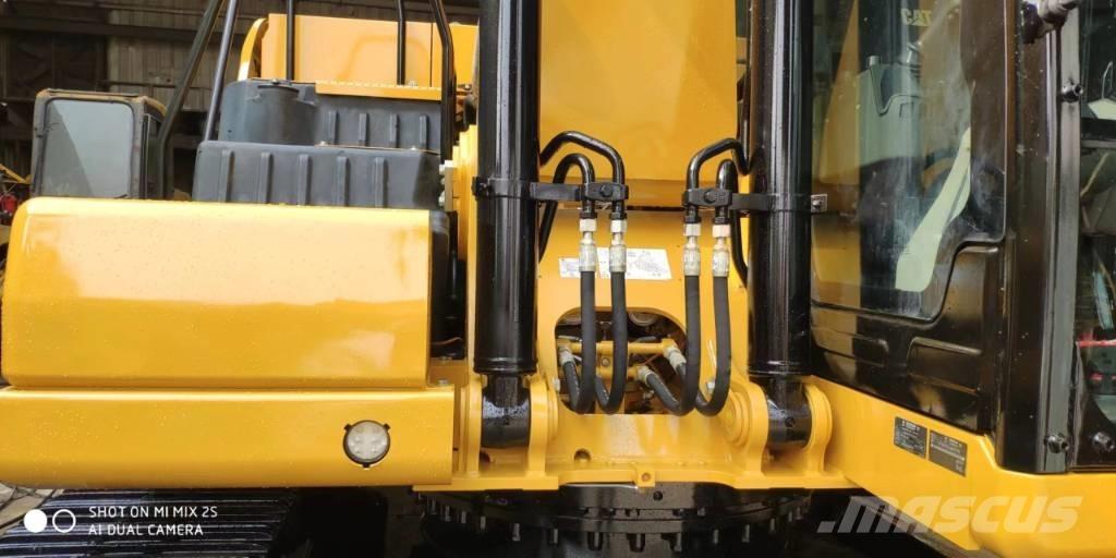 CAT 320 Гусеничні екскаватори