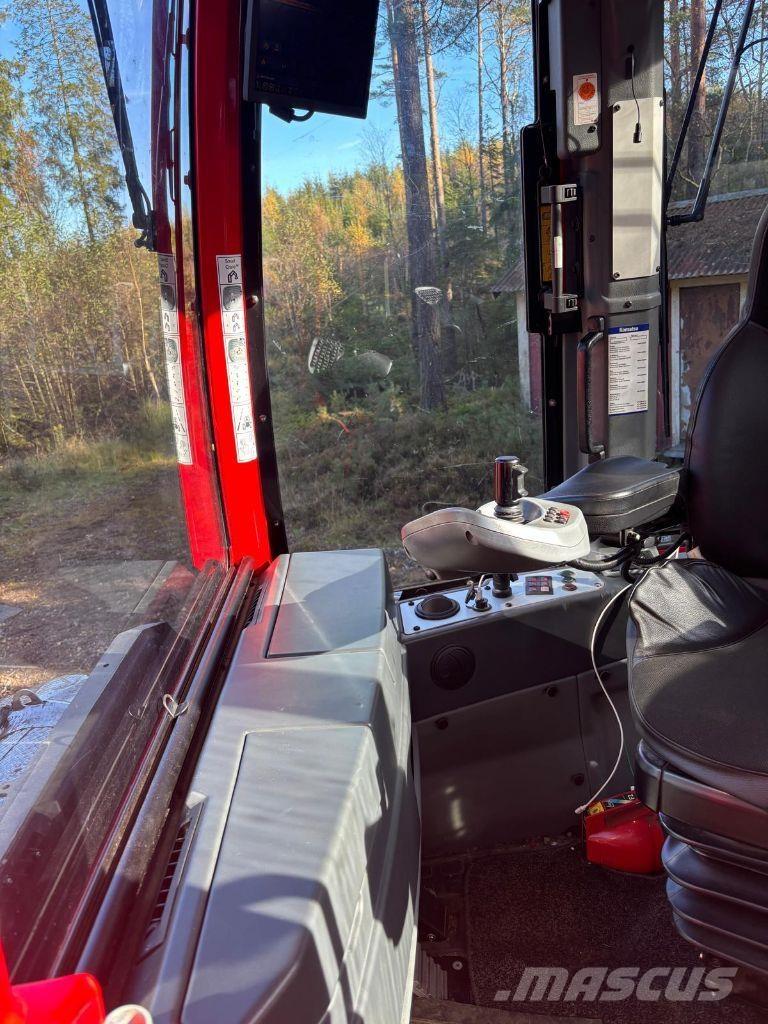 Komatsu 845 Форвардери