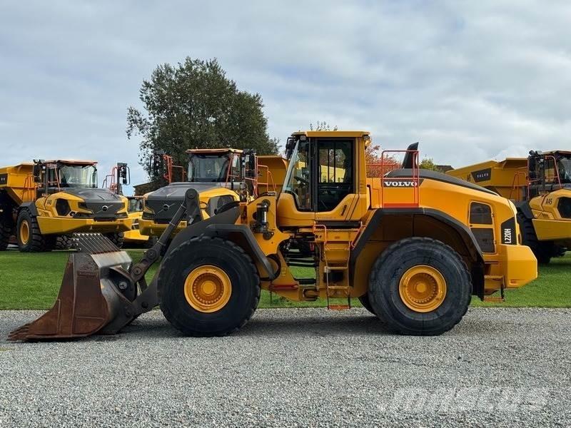 Volvo L 220 H Wheel loaders