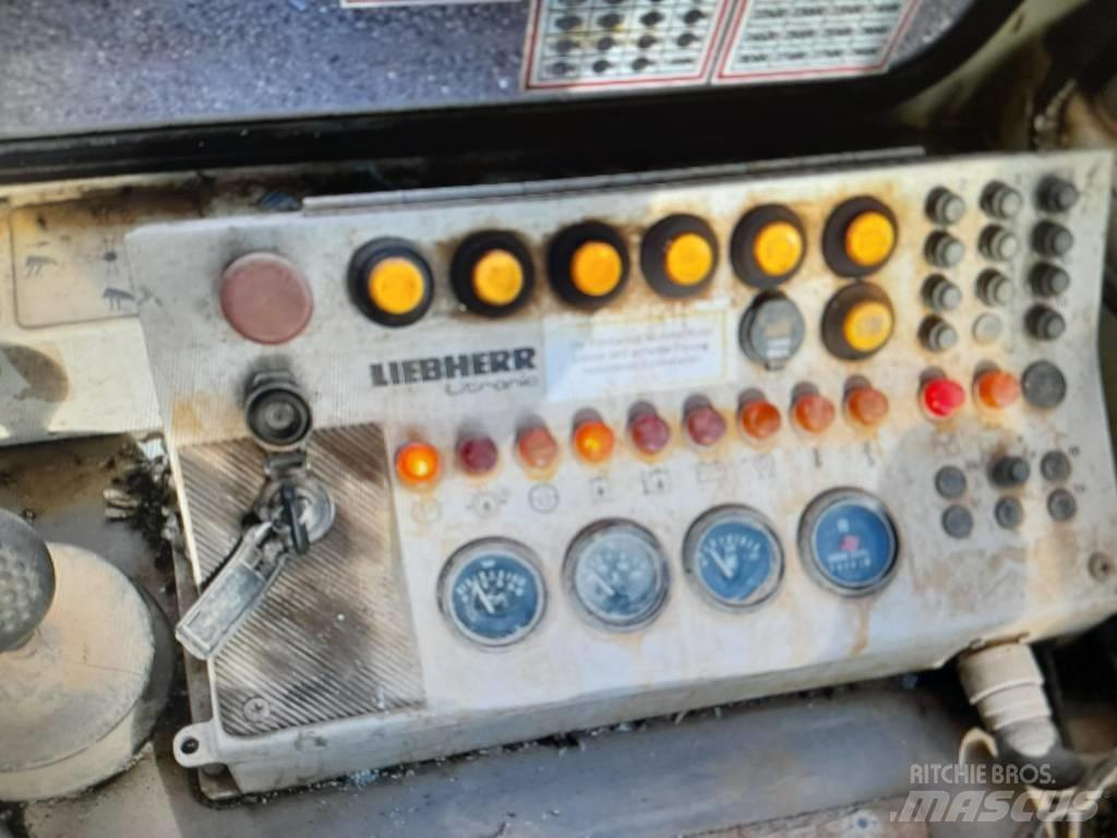 Liebherr PR 752 Гусеничні бульдозери