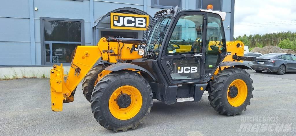 JCB 535-95 Телескопічні навантажувачі