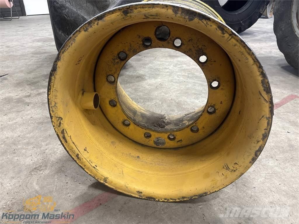 Rottne F18 24x26,5 Шини