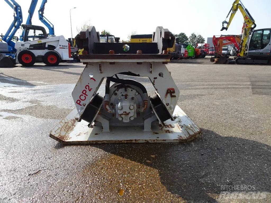 Pladdet PCP210 Віброзанурювачі