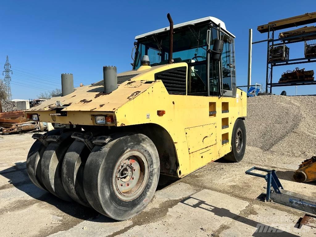 Stavostroj VP 2400 Пневматичні катки