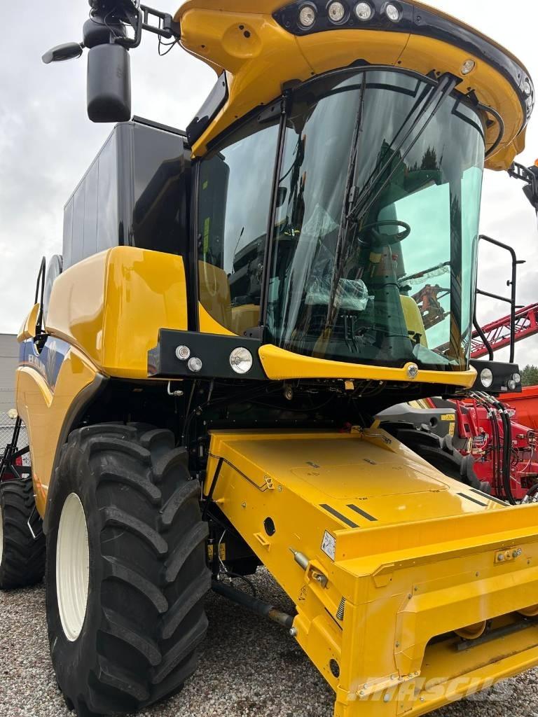 New Holland CX 5.80 Зернозбиральні комбайни