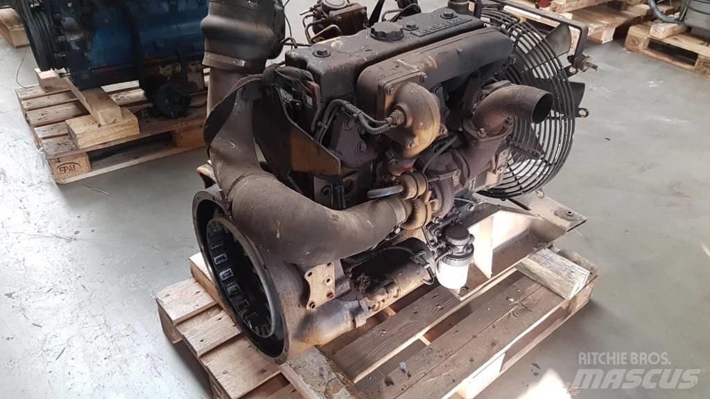 CAT 3054 Двигуни