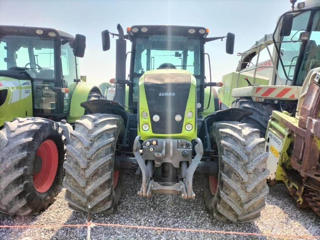 CLAAS Axion 810 CIS Трактори
